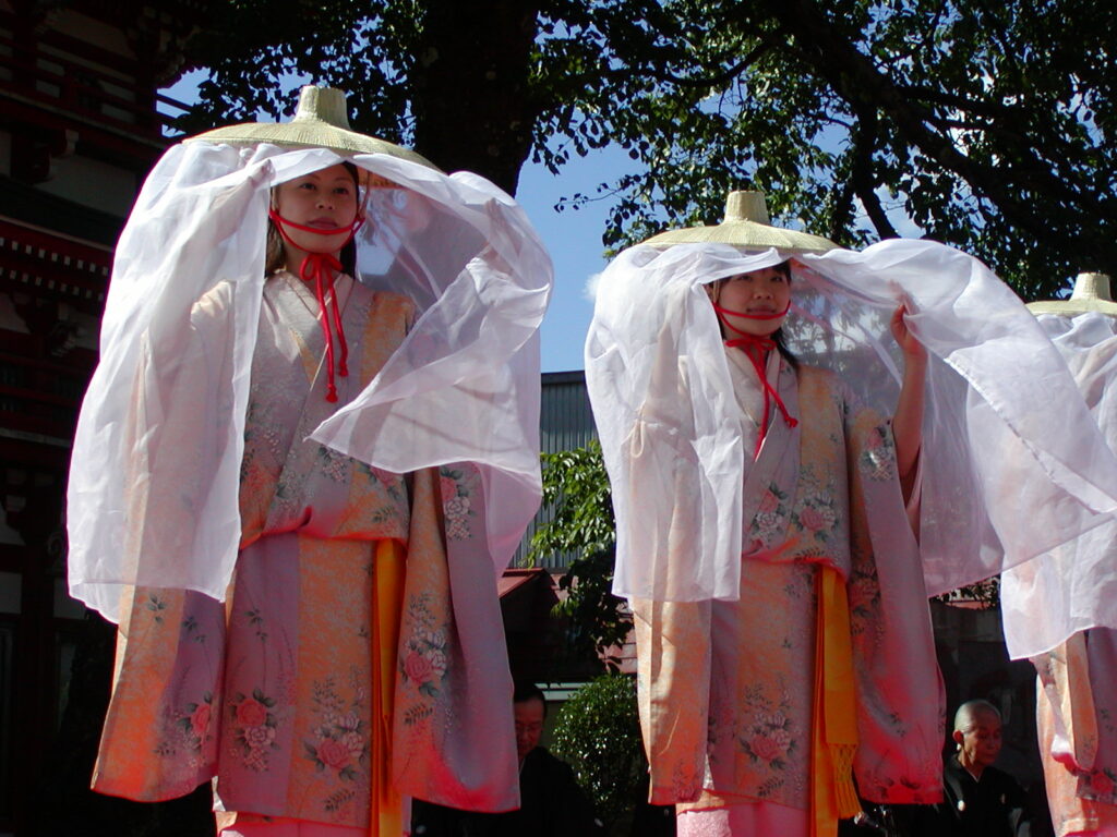 小町まつりが2026年６月13日に開幕。秋田県湯沢市で世界三大美人の一人、平安時代の歌人・小野小町を偲ぶまつり