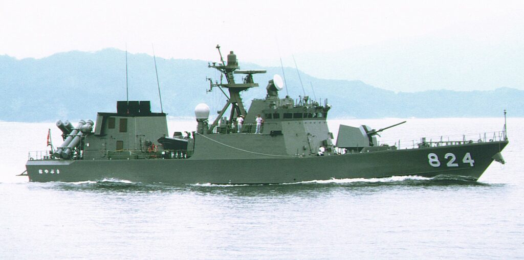 「出典：海上自衛隊ホームページ」